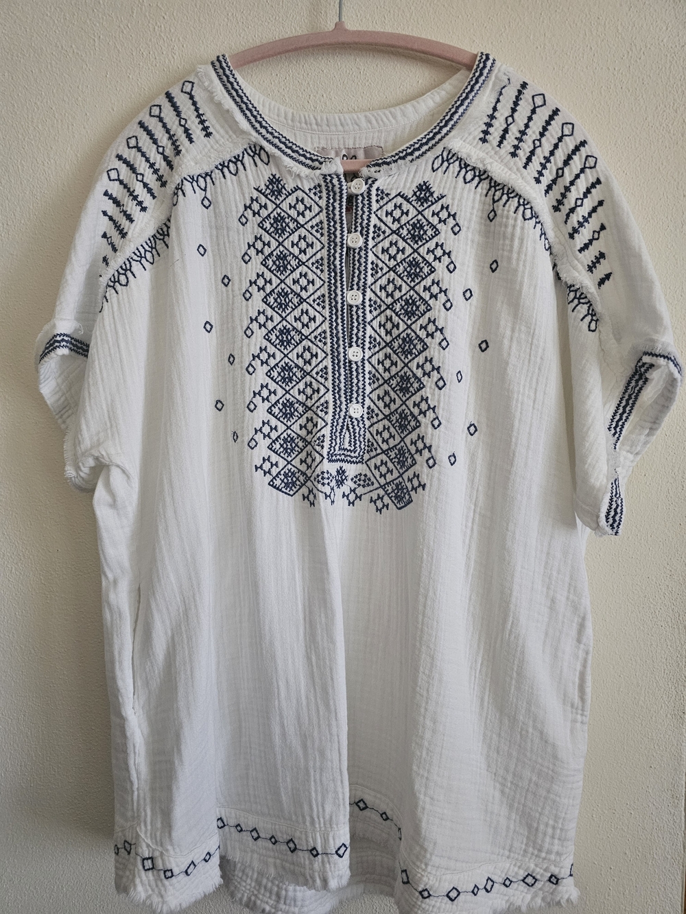 Johnny Was White Gauze Tunic with Navy Embroidery